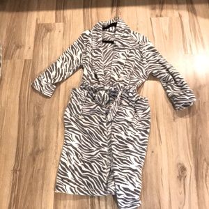 Small women’s zebra print fuzzy robe